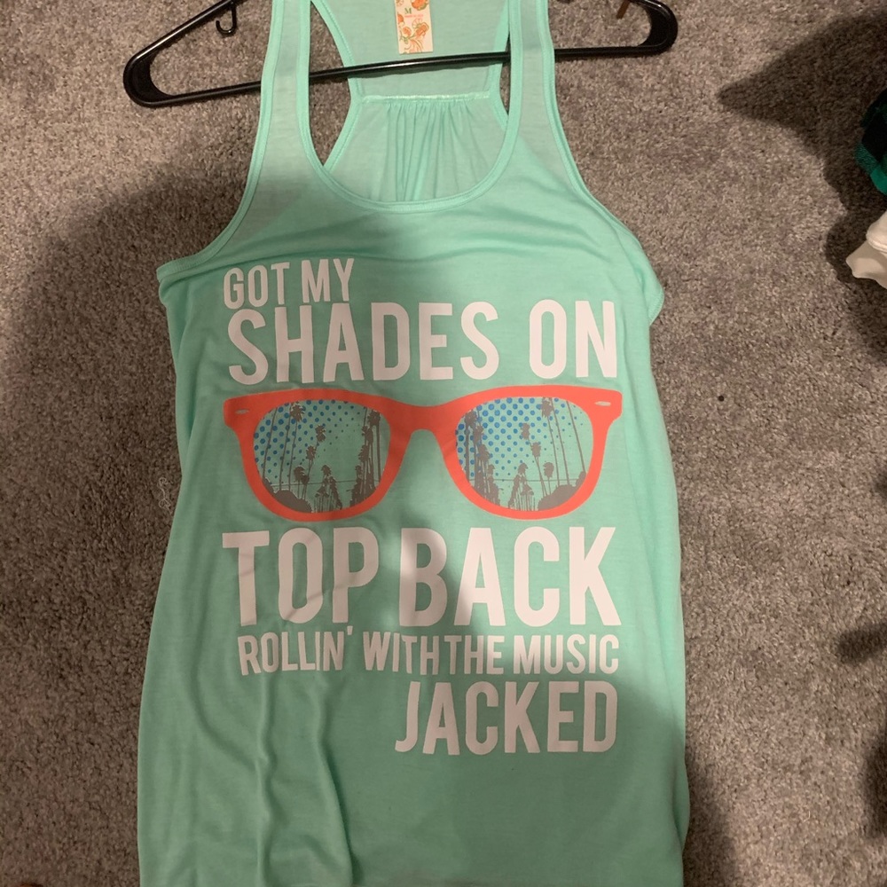 Cole Swindell Chillin’ It Lyrics Tank